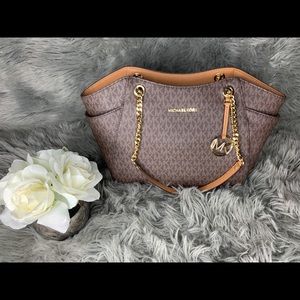 Michael Kors Chain Shoulder Tote